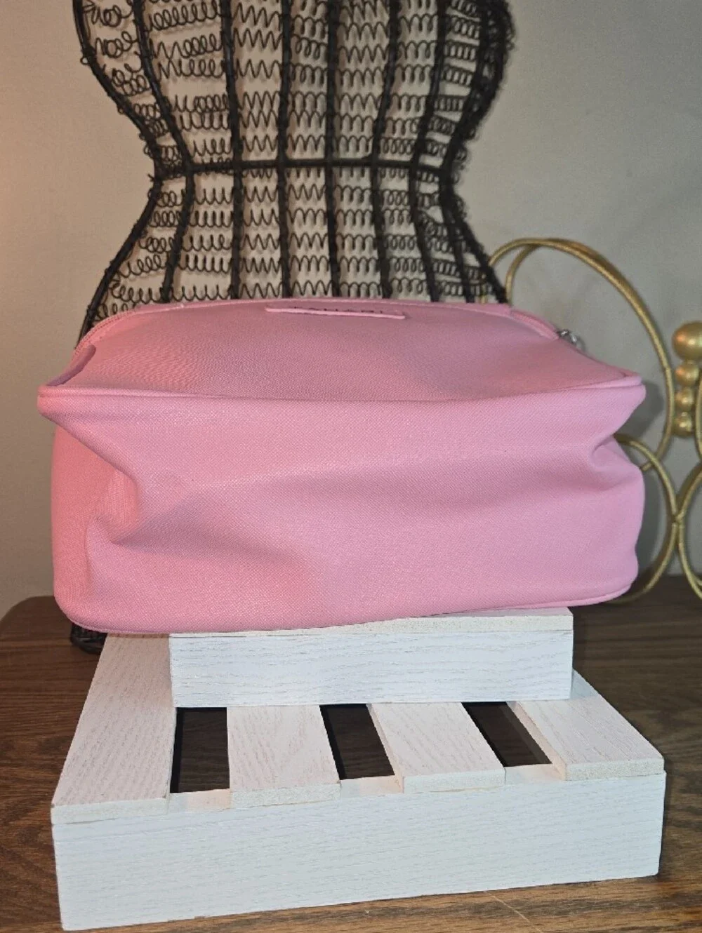 Pink Bow Accent Women's Cosmetic Bag